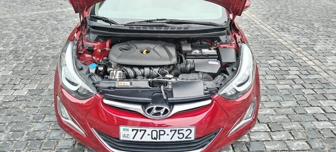 Hyundai Elantra 2015, 92,331 km - 1.4 л - Bakı