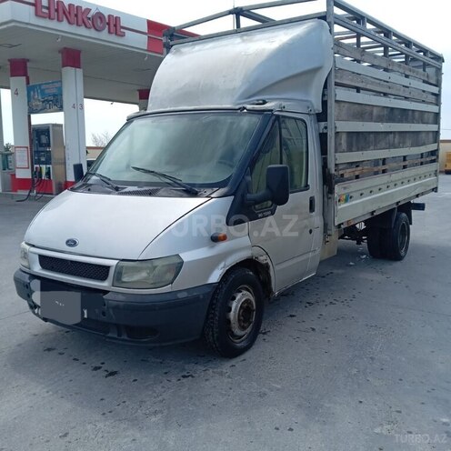 Ford Transit-2