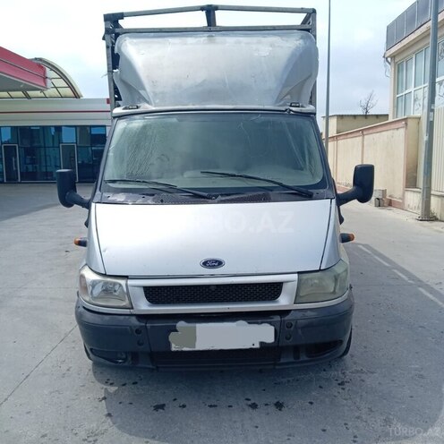 Ford Transit-1