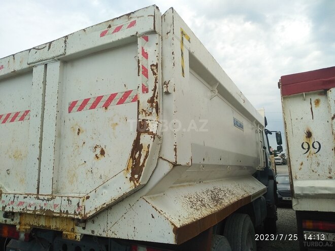 Mercedes Axor 3340 2012, 300,000 km - 12.0 l - Qəbələ