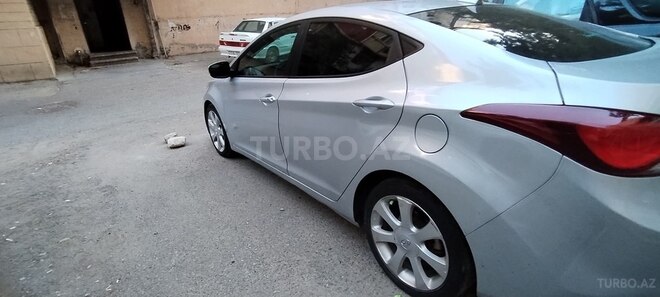 Hyundai Elantra 2012, 223,885 km - 1.8 l - Bakı