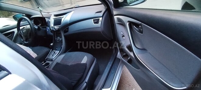 Hyundai Elantra 2012, 223,885 km - 1.8 l - Bakı
