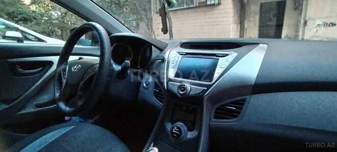 Hyundai Elantra 2012, 223,885 km - 1.8 l - Bakı