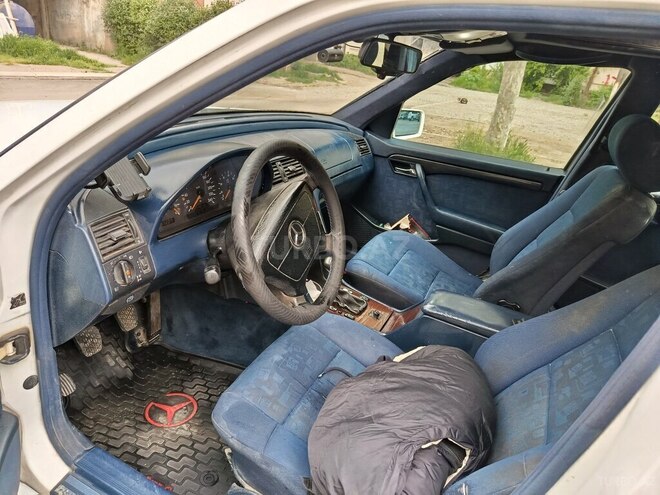 Mercedes C 180 1995, 370,000 km - 1.8 l - Gəncə