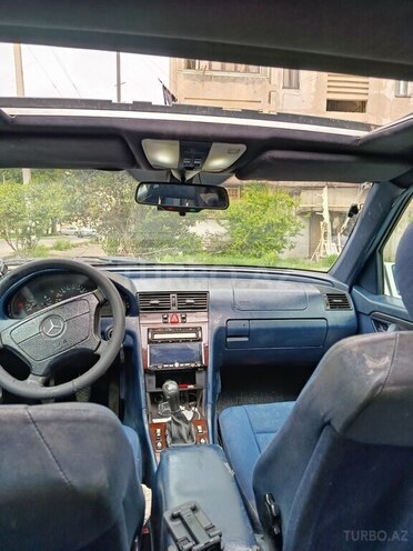 Mercedes C 180 1995, 370,000 km - 1.8 l - Gəncə