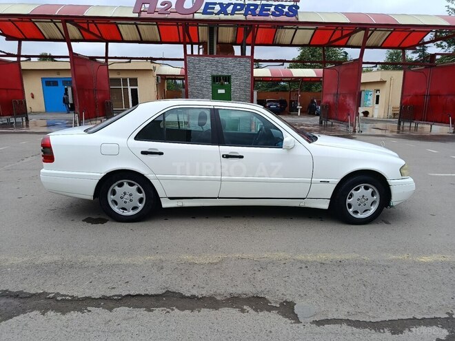 Mercedes C 180 1995, 370,000 km - 1.8 l - Gəncə