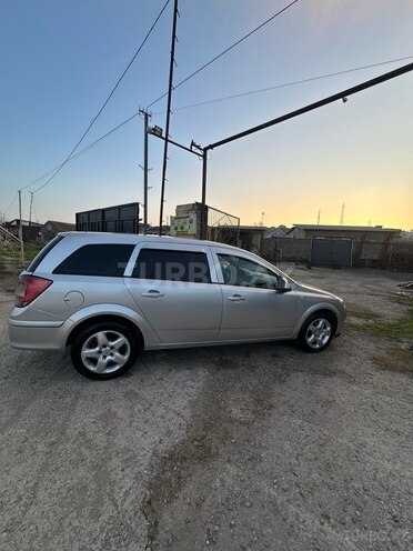 Opel Astra 2009, 360,000 km - 1.3 l - Bakı