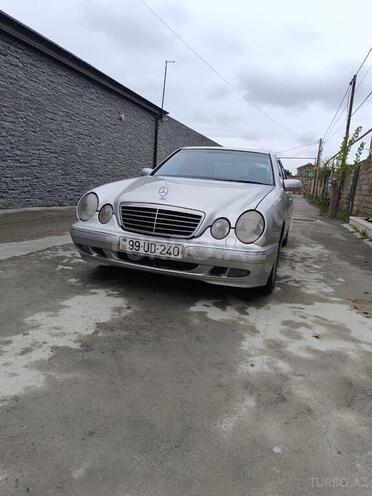Mercedes E 270 2000, 383,000 km - 2.7 l - Bakı