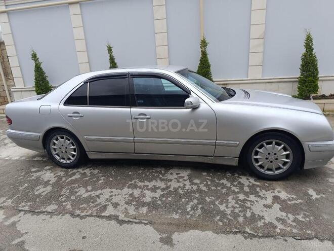 Mercedes E 270 2000, 383,000 km - 2.7 l - Bakı