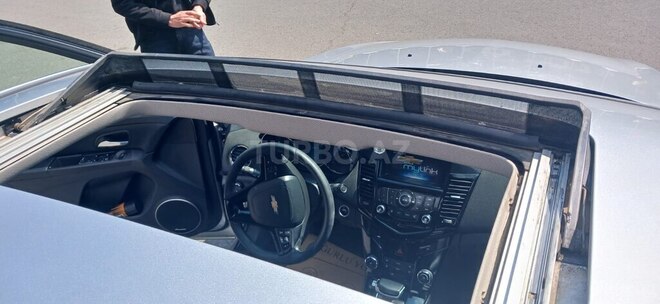 Chevrolet Cruze-8