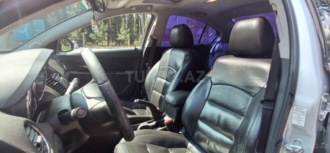 Chevrolet Cruze-7