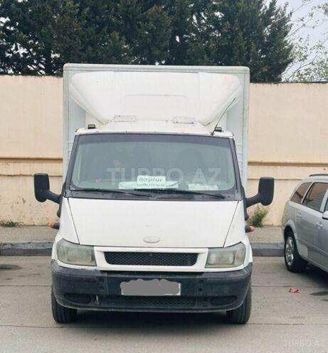 Ford Transit-4