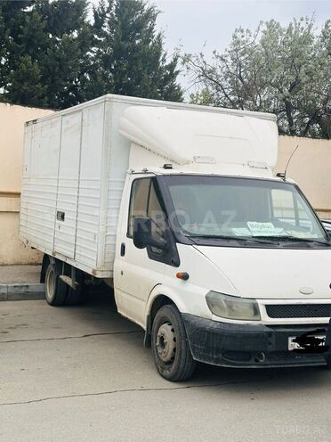 Ford Transit-6
