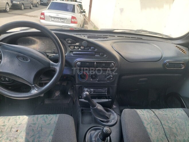Chevrolet Niva 2003, 236,630 km - 1.7 l - Ucar