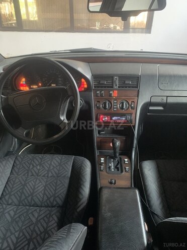 Mercedes C 180 1995, 250,630 km - 1.8 л - Şəmkir