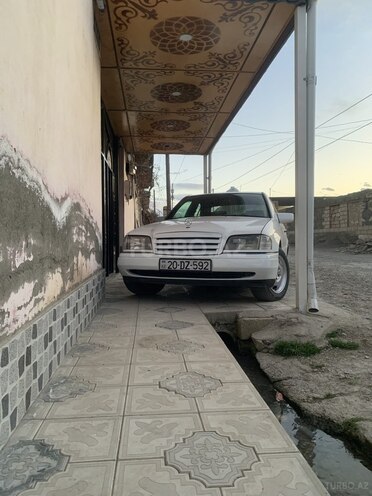 Mercedes C 180 1995, 250,630 km - 1.8 л - Şəmkir