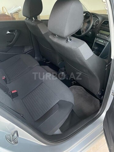 Volkswagen Polo 2010, 150,000 km - 1.4 л - Gəncə