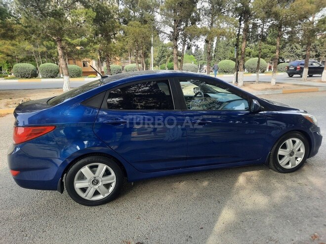 Hyundai Accent 2015, 135,000 km - 1.6 l - Sumqayıt