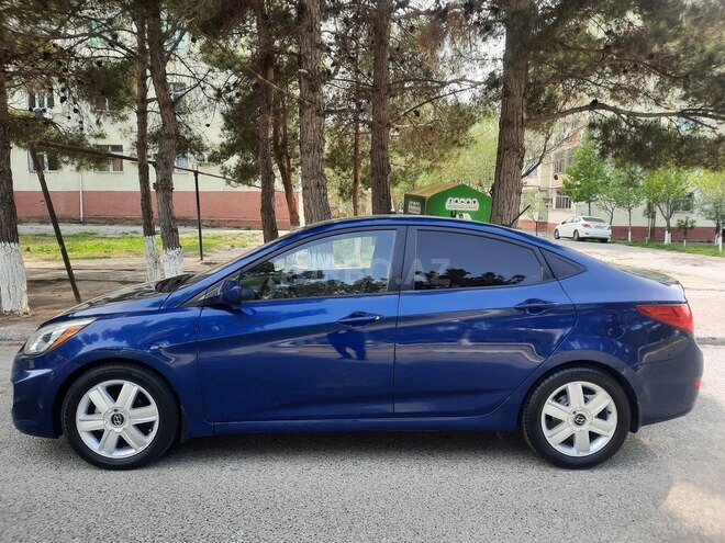 Hyundai Accent 2015, 135,000 km - 1.6 l - Sumqayıt