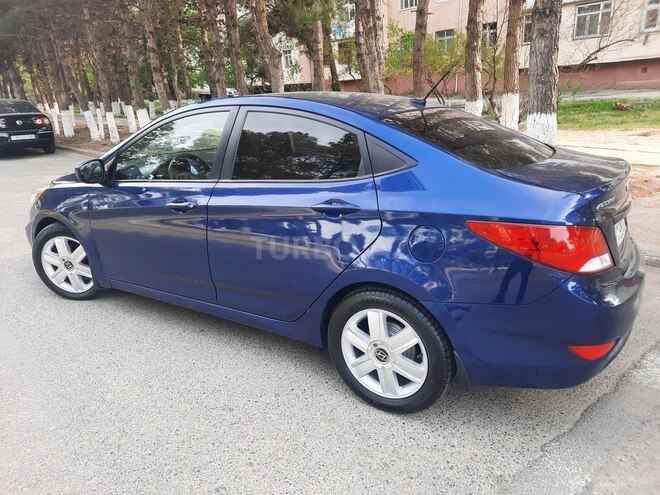 Hyundai Accent 2015, 135,000 km - 1.6 l - Sumqayıt