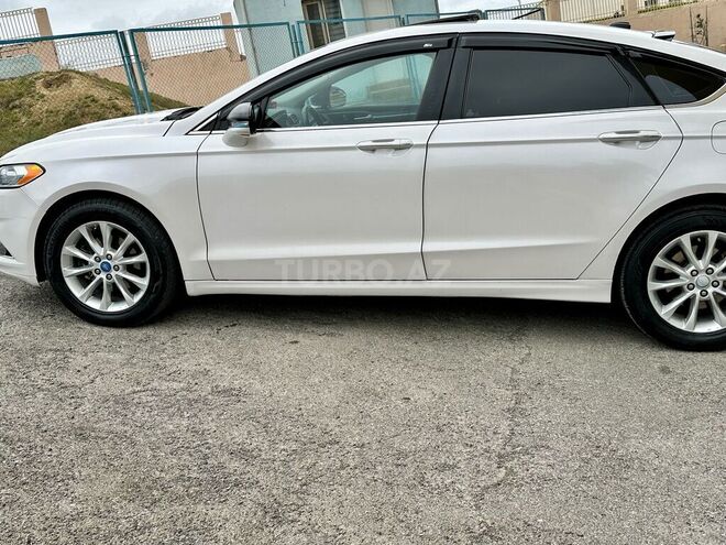 Ford Fusion (North America) 2013, 276,300 km - 2.0 l - Bakı