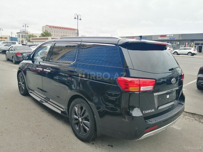 Kia Carnival 2016, 147,000 km - 2.2 l - Bakı