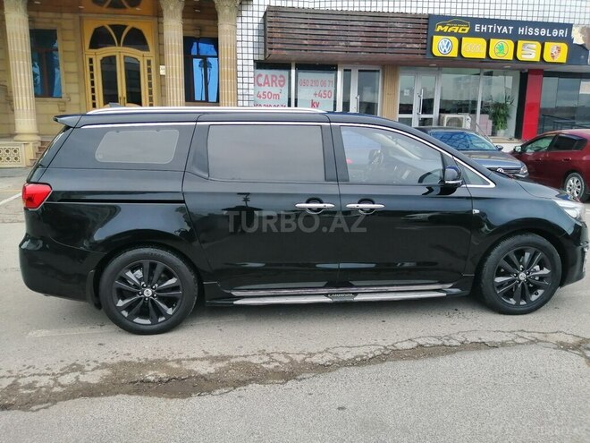 Kia Carnival 2016, 147,000 km - 2.2 l - Bakı