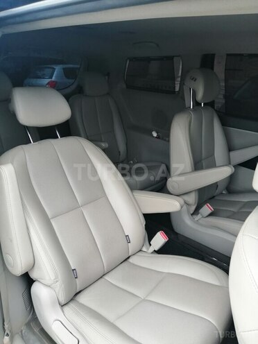 Kia Carnival 2016, 147,000 km - 2.2 l - Bakı