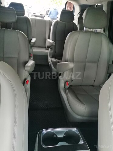 Kia Carnival 2016, 147,000 km - 2.2 l - Bakı