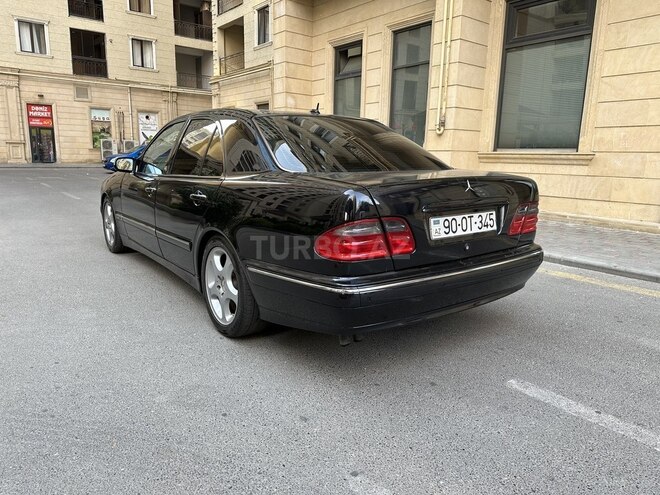Mercedes E 320 2000, 324,000 km - 3.2 l - Bakı
