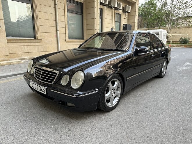 Mercedes E 320 2000, 324,000 km - 3.2 l - Bakı
