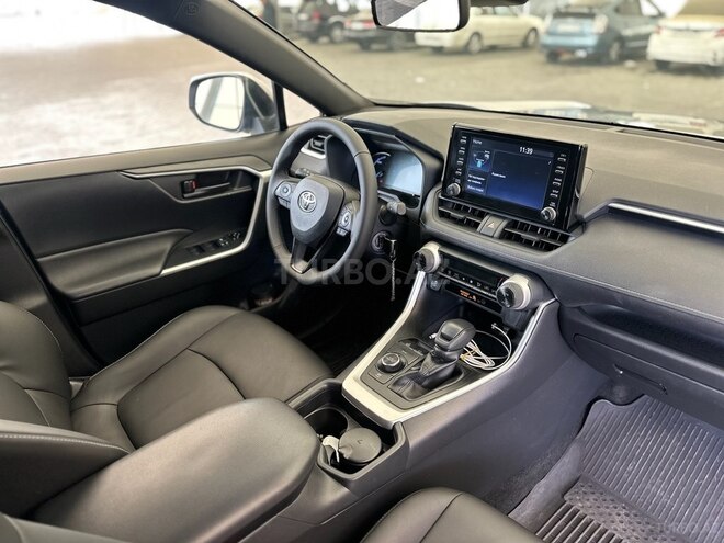 Toyota RAV4 2021, 130,000 km - 2.5 l - Bakı