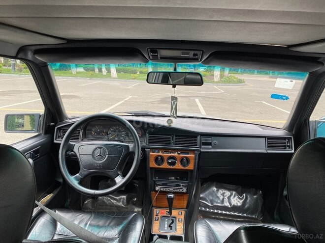 Mercedes 190 1992, 255,000 km - 2.0 л - Bakı
