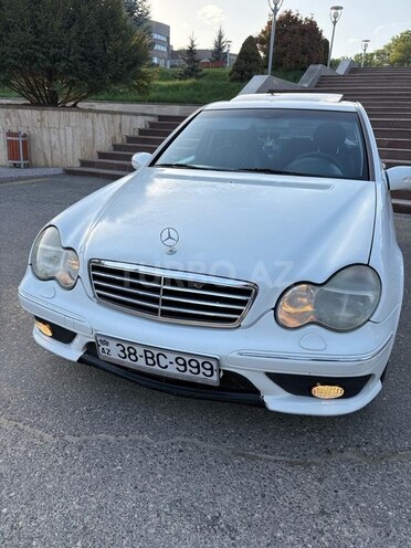 Mercedes C 240 2002, 162,000 km - 2.4 l - Qusar