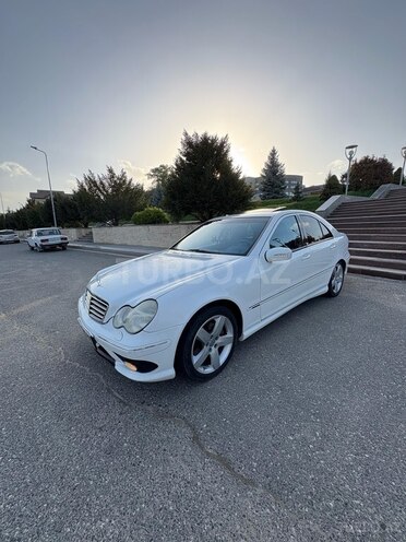 Mercedes C 240 2002, 162,000 km - 2.4 l - Qusar