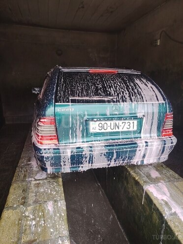 Mercedes C 220 d 1998, 526,507 km - 2.2 l - Neftçala