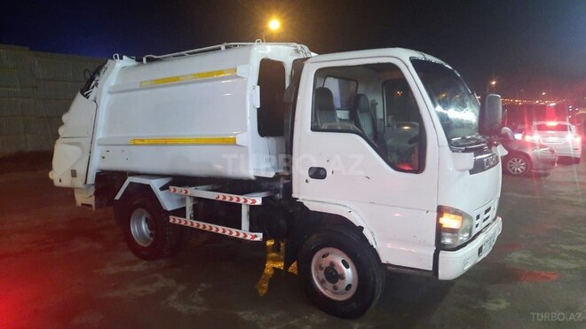 Isuzu NPR 66 L 2007, 275,000 km - 4.4 l - Bakı
