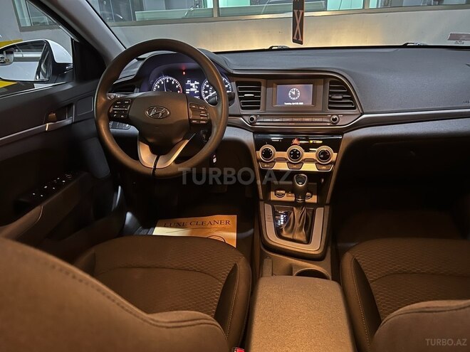 Hyundai Elantra 2018, 70,150 km - 2.0 л - Bakı