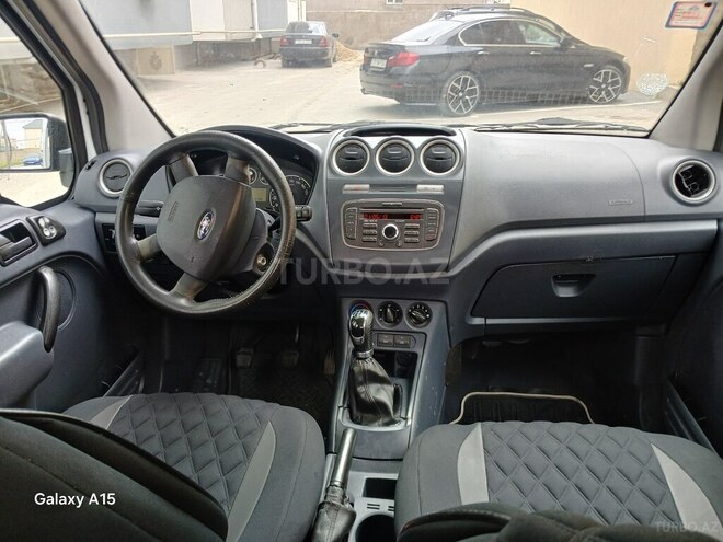 Ford Tourneo Connect 2013, 310,123 km - 1.8 l - Bakı