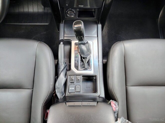 Toyota Land Cruiser Prado 2014, 60,000 km - 2.7 l - Bakı