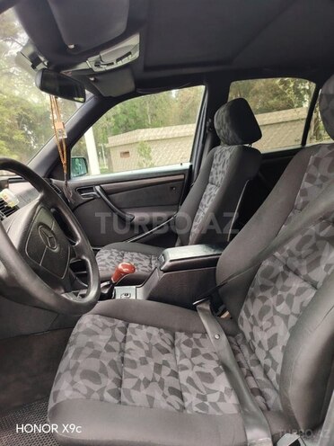Mercedes C 180 1997, 334,857 km - 1.8 л - Xaçmaz