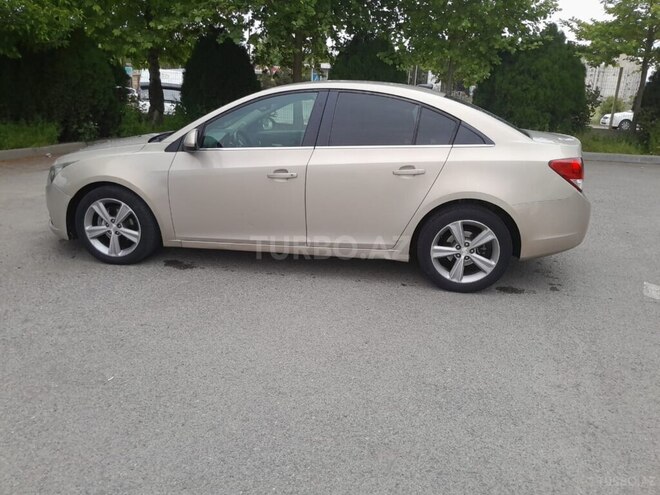 Chevrolet Cruze 2013, 263,000 km - 1.4 л - Gəncə
