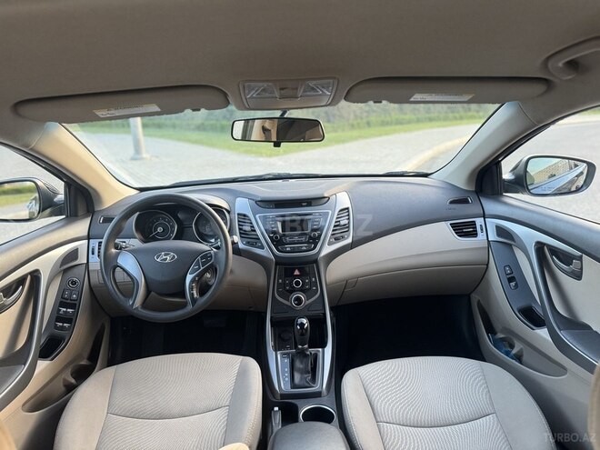 Hyundai Elantra 2015, 113,000 km - 1.8 l - Bakı