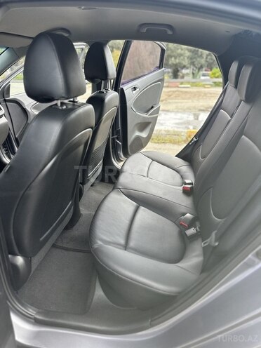 Hyundai Accent 2015, 155,000 km - 1.4 l - Bakı