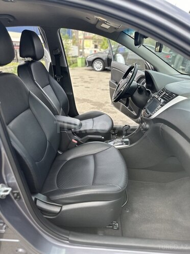 Hyundai Accent 2015, 155,000 km - 1.4 l - Bakı