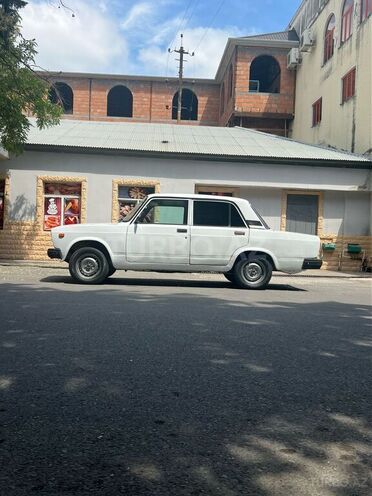 LADA (VAZ) 2107 2002, 95,000 km - 1.6 л - Ucar