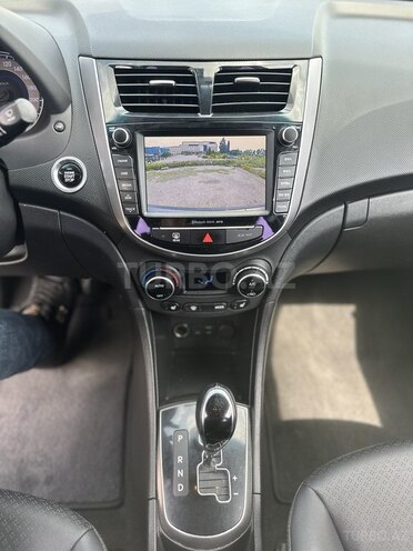 Hyundai Accent 2015, 155,000 km - 1.4 l - Bakı