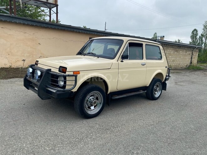 LADA (VAZ) Niva 1997, 46,317 km - 1.7 л - Quba