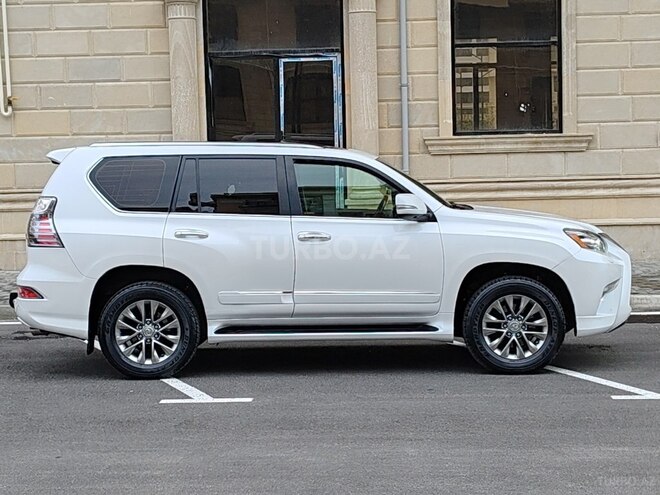 Lexus GX 460 2014, 130,000 km - 4.6 л - Bakı
