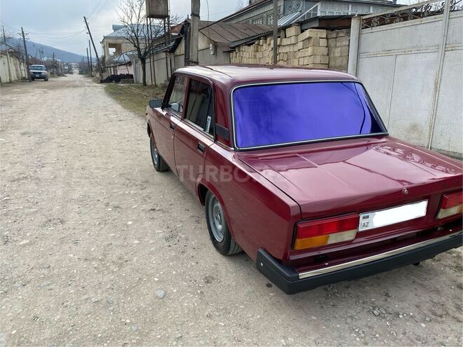 LADA (VAZ) 2107 2006, 70,000 km - 1.6 л - Quba